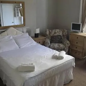 2* Hotel The Queensbury